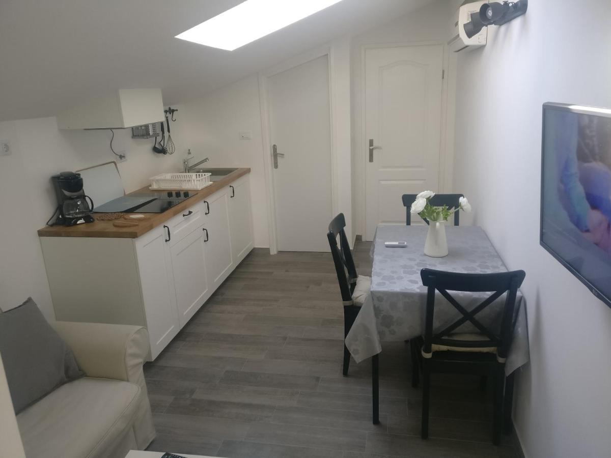 Apartmani Popovic Пореч Экстерьер фото