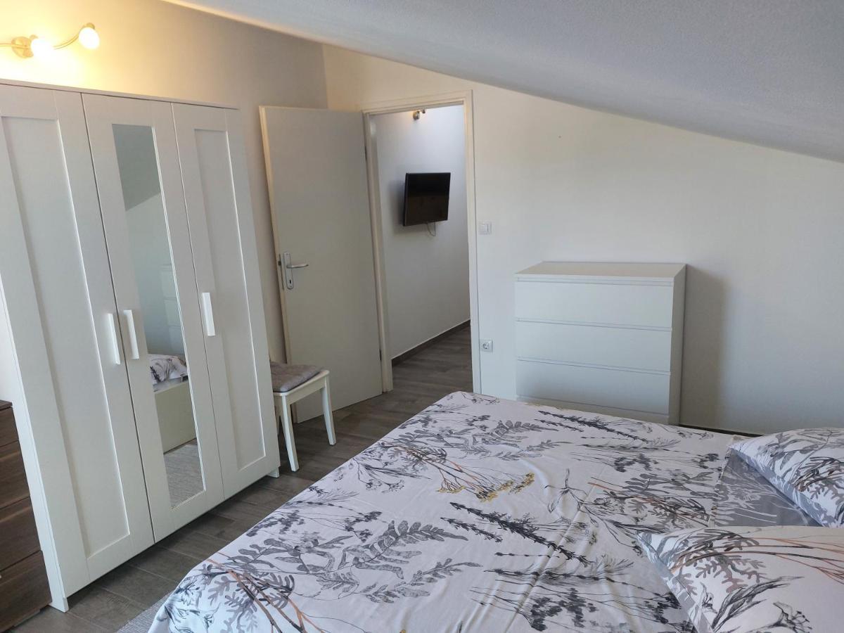 Apartmani Popovic Пореч Экстерьер фото