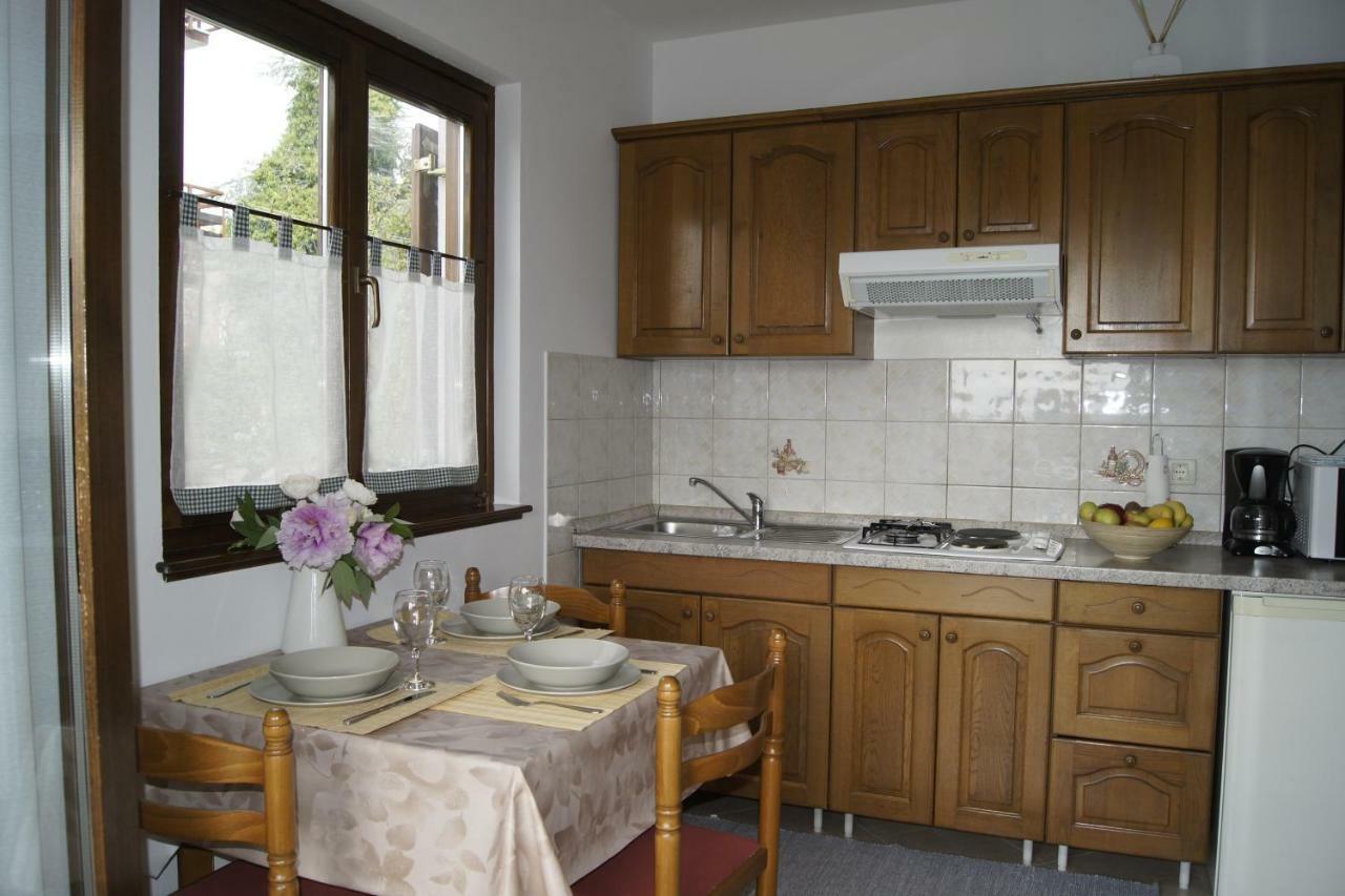Apartmani Popovic Пореч Экстерьер фото