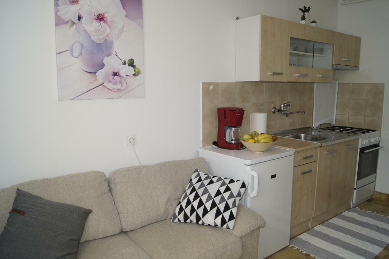 Apartmani Popovic Пореч Экстерьер фото